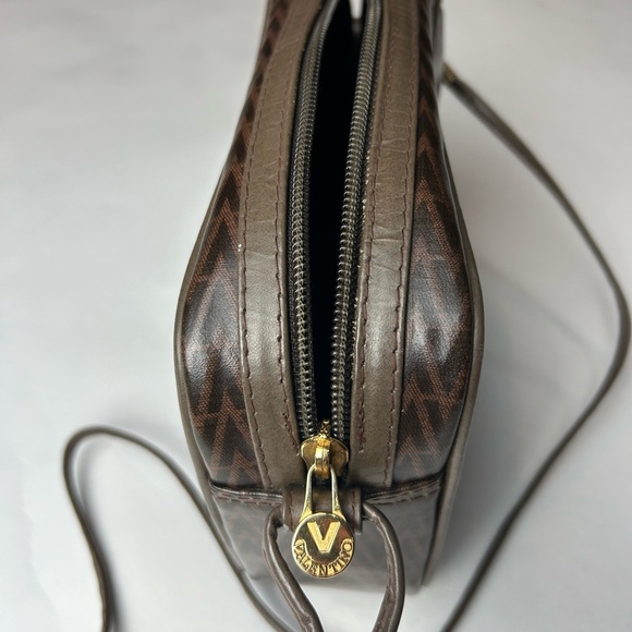Authentic Valentino bag - Picture 7 of 9